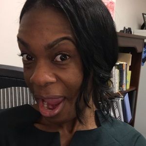 Meet your Posher, Rasheedra